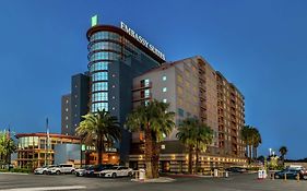 Embassy Suites by Hilton Las Vegas Convention Center